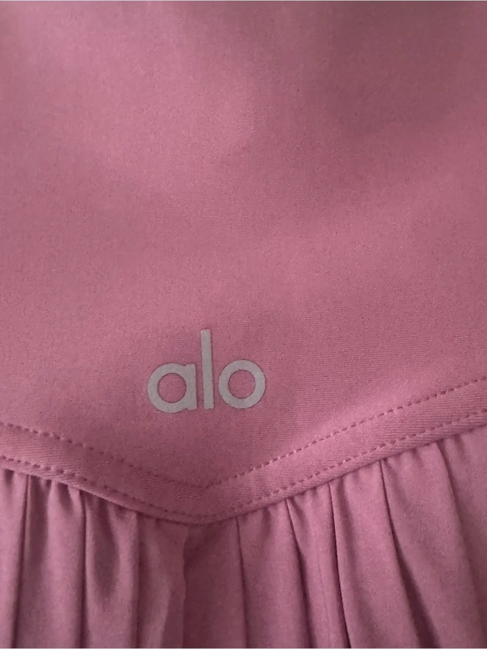 ALO Yoga Pleated Mini Skirt - Mauve GRAND SLAM TENNIS SKIRT (DISCONTINUED)